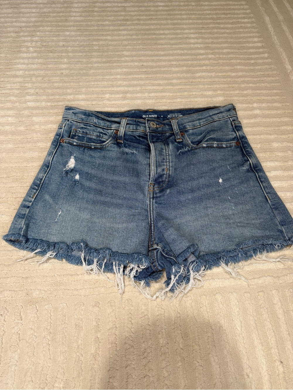 Old Navy Frayed High-Rise Denim Cutoff Shorts - size 4